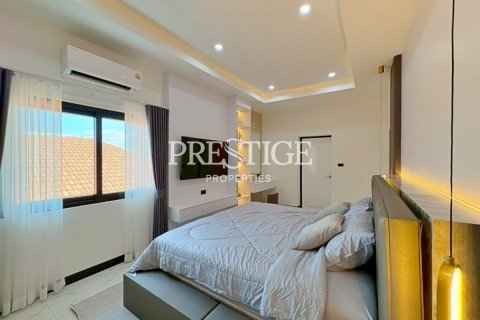 Haus in Pattaya, Thailand 4 Schlafzimmer № 233245 - Foto 15