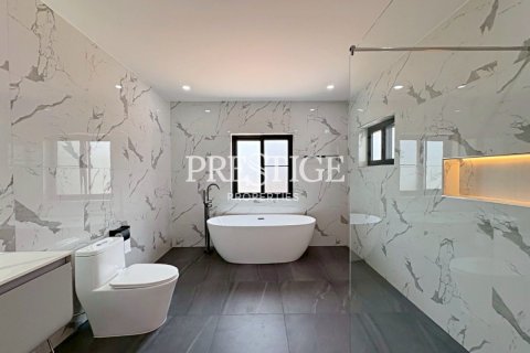 Haus in Pattaya, Thailand 4 Schlafzimmer № 233245 - Foto 16