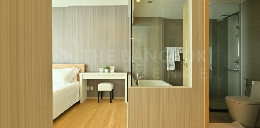 Condo in Bangkok, Thailand, 2 bedrooms № 185024