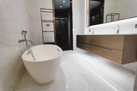 Penthouse in Bangkok, Thailand 5 bedrooms № 180622 - photo 24