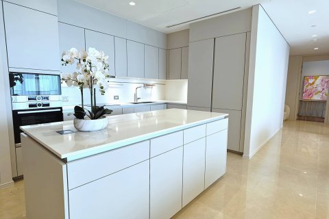 Penthouse in Bangkok, Thailand 5 bedrooms № 180622 - photo 5