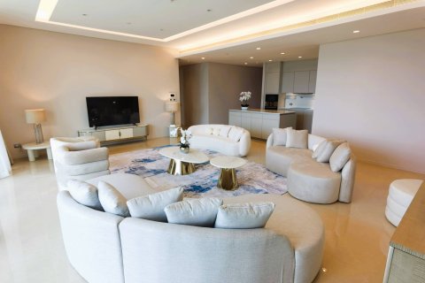 Penthouse in Bangkok, Thailand 5 bedrooms № 180622 - photo 3