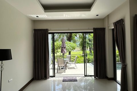 Villa in Kathu, Thailand 4 bedrooms № 148252 - photo 9