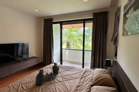 Villa in Kathu, Thailand 4 bedrooms № 148252 - photo 12