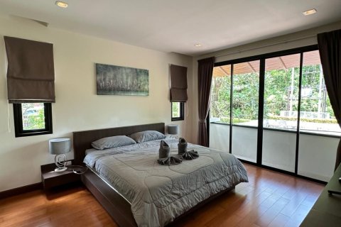 Villa in Kathu, Thailand 4 bedrooms № 148252 - photo 19