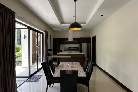 Villa in Kathu, Thailand 4 bedrooms № 148252 - photo 3