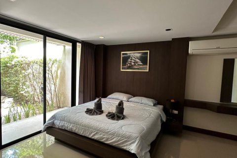 Villa in Kathu, Thailand 4 bedrooms № 148252 - photo 6