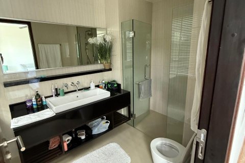 Townhouse in Phuket, Thailand 3 bedrooms № 148248 - photo 10