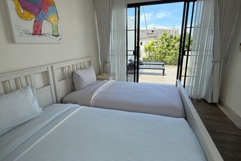 Townhouse in Phuket, Thailand 3 bedrooms № 148248 - photo 19
