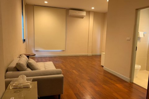 Дом в Кханнаяу, Бангкок, Таиланд с 5 спальнями  № 148250 - фото 8