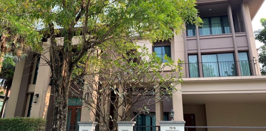 Дом в Кханнаяу, Бангкок, Таиланд с 5 спальнями  № 148250