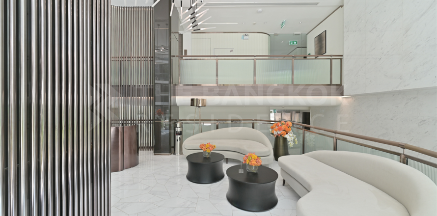 Condo in Bangkok, Thailand, 3 bedrooms № 189753