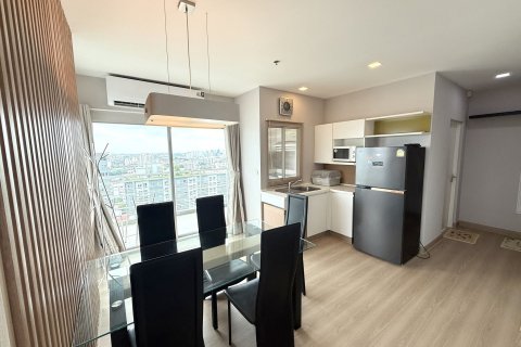 Кондоминиум с 2 спальнями в Чатучаке, Бангкок, Таиланд № 153466 - фото 2