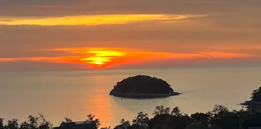 Кондоминиум с 2 спальнями в Пхукете, Таиланд № 153464