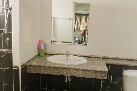 Maison à Khon Kaen, Thaïlande 3 chambres № 140508 - photo 14