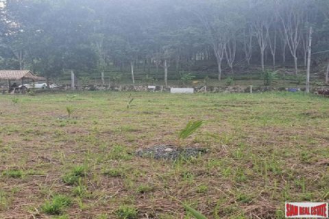 Land on Naithon Beach, Thailand 2972 sq.m. № 192918 - photo 5