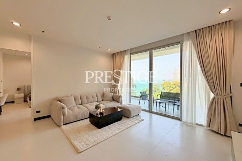 Condo in Pattaya, Thailand, 2 bedrooms  № 197840