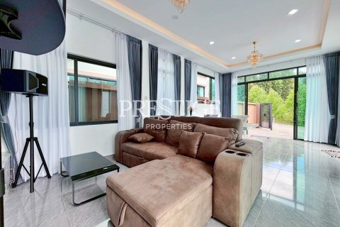 บ้านในพัทยา, ประเทศไทย 5 ห้องนอน № 197837 - รูปถ่าย 2