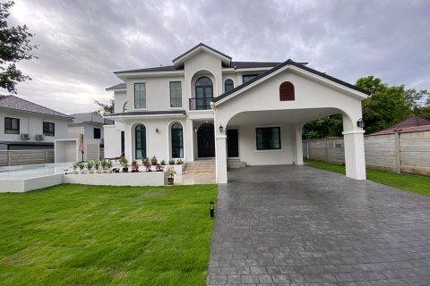 Дом в Чиангмае, Таиланд с 3 спальнями  № 133348 - фото 8