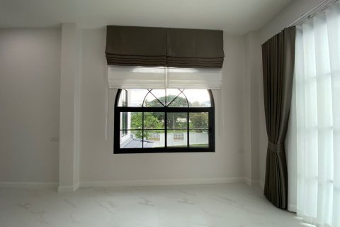 House in Chiang Mai, Thailand 3 bedrooms № 133348 - photo 25