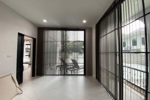 House in Chiang Mai, Thailand 3 bedrooms № 133348 - photo 8