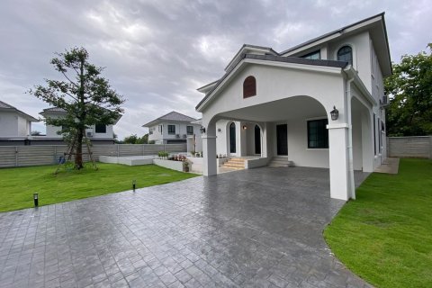 Дом в Чиангмае, Таиланд с 3 спальнями  № 133348 - фото 10