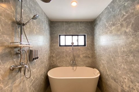 Villa in Chiang Mai, Thailand 4 bedrooms № 133349 - photo 23