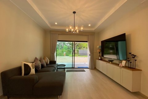 Villa in Chiang Mai, Thailand 4 bedrooms № 133349 - photo 5