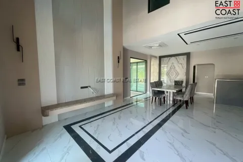Casa de 3 dormitorios en Pattaya, Tailandia № 212856 - foto 5
