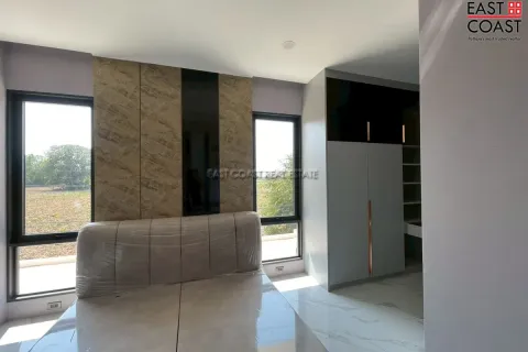 Casa de 3 dormitorios en Pattaya, Tailandia № 212856 - foto 19
