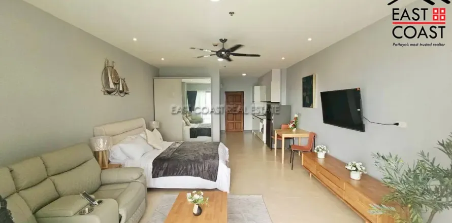 Estudio en el condominio en Jomtien Beach, Pattaya, Tailandia № 212850