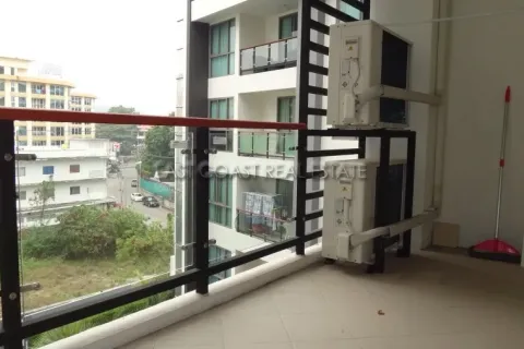 Condominio de 1 dormitorio en Pattaya, Tailandia № 212852 - foto 7