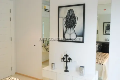 Condominio de 1 dormitorio en Jomtien Beach, Pattaya, Tailandia № 212855 - foto 5