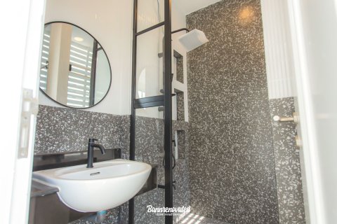 Таунхаус в Буенг Куме, Бангкок, Таиланд с 5 спальнями № 159479 - фото 17