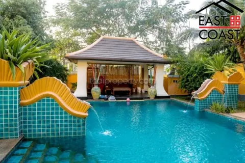 Casa de 3 dormitorios en Pattaya, Tailandia № 212427 - foto 7