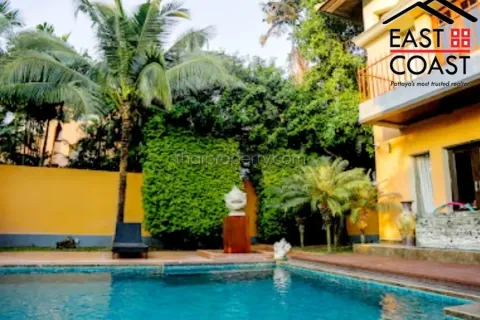 Casa de 3 dormitorios en Pattaya, Tailandia № 212427 - foto 6