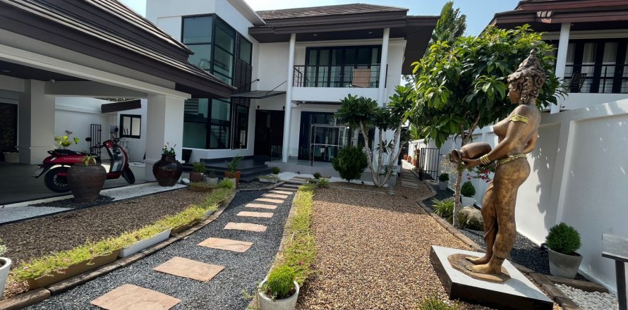 Вилла в Пхукете, Таиланд с 3 спальнями  № 135881