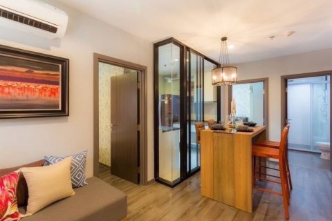 Кондоминиум с 2 спальнями в Ваттхане, Бангкок, Таиланд № 135880 - фото 5