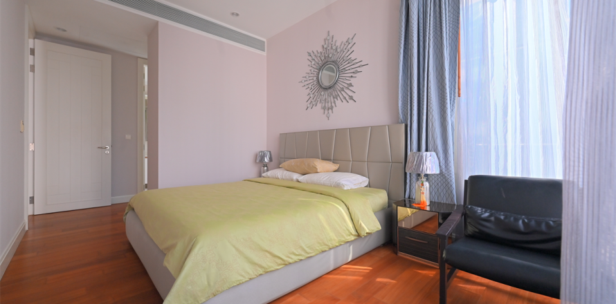 Condo in Bangkok, Thailand, 2 bedrooms № 184608