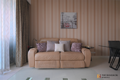 Condo in Bangkok, Thailand, 2 bedrooms № 184608 - photo 10