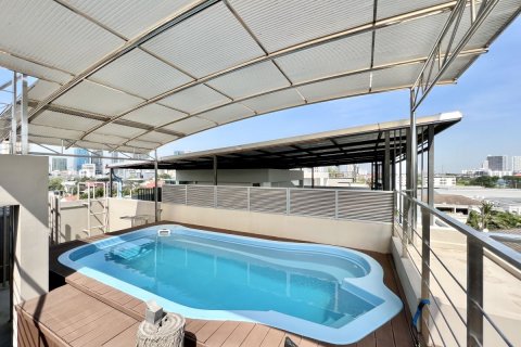 Кондоминиум с 3 спальнями в Ваттхане, Бангкок, Таиланд № 133924 - фото 24