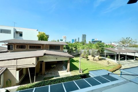 Кондоминиум с 3 спальнями в Ваттхане, Бангкок, Таиланд № 133924 - фото 26