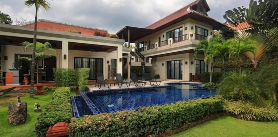 Villa à Rawai, Thaïlande 4 chambres № 133925