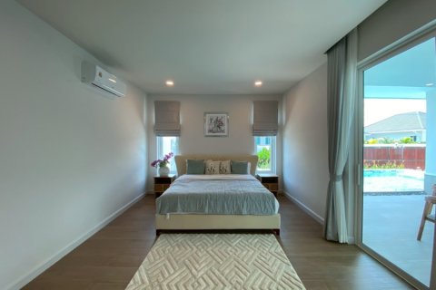 Villa in Hua Hin, Thailand 3 bedrooms № 168307 - photo 19