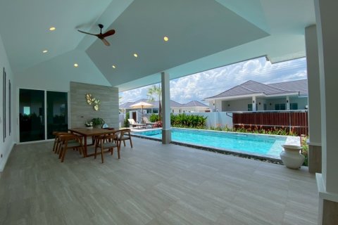 Villa in Hua Hin, Thailand 3 bedrooms № 168307 - photo 6