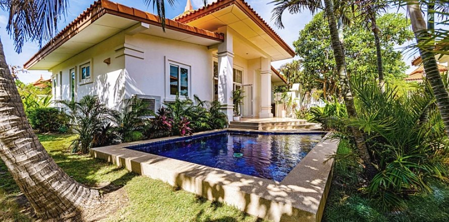 Villa in Hua Hin, Thailand 3 bedrooms № 168270