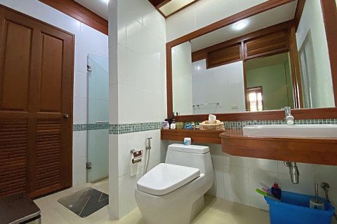 Villa in Hua Hin, Thailand 2 bedrooms № 168306 - photo 28