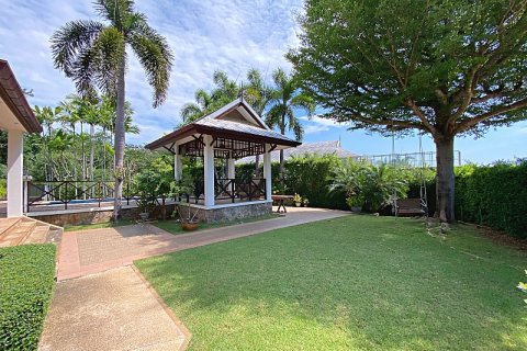 Villa in Hua Hin, Thailand 2 bedrooms № 168306 - photo 4