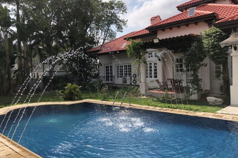 Дом в Самутпракане, Таиланд с 4 спальнями  № 151309 - фото 7