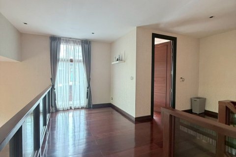 Вилла в Чиангмае, Таиланд с 4 спальнями  № 151311 - фото 27